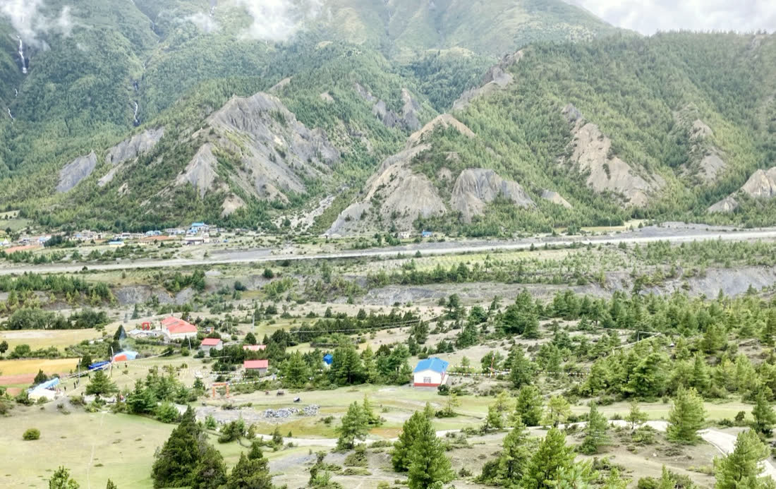 瑪南閉關園區預定地全景
